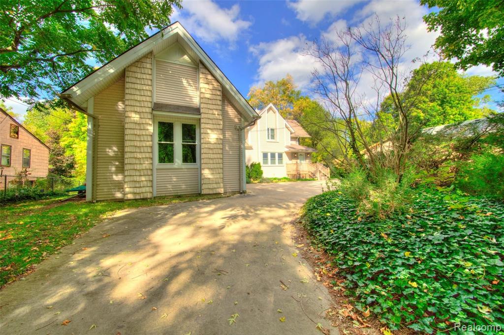 29214 Dresden Street Farmington Hills, MI 48336 - Photo 45 of 49