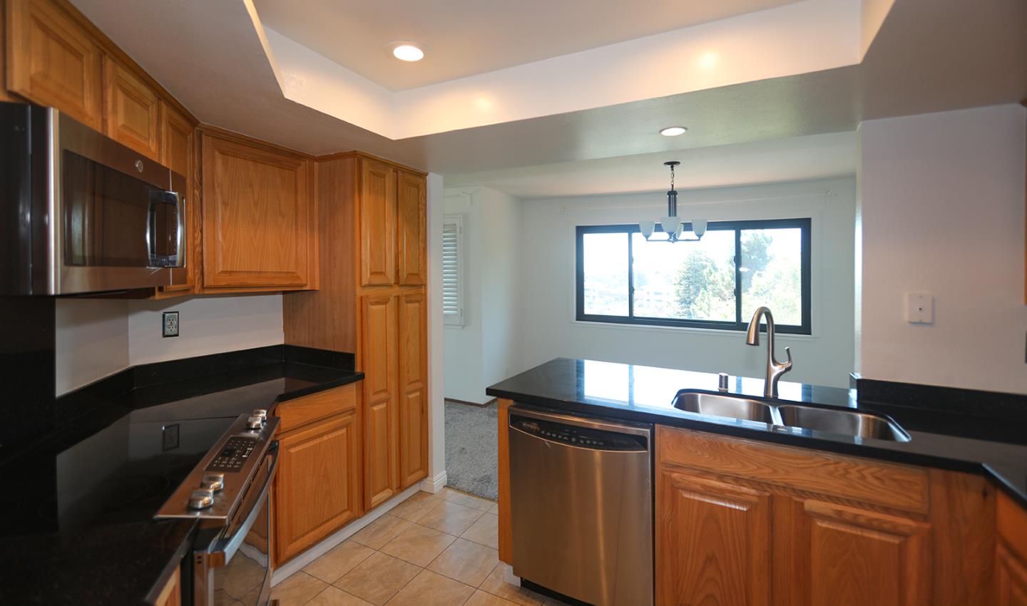 22135 Sevilla Road, Unit 47 Hayward, CA 94541 - Photo 9 of 28