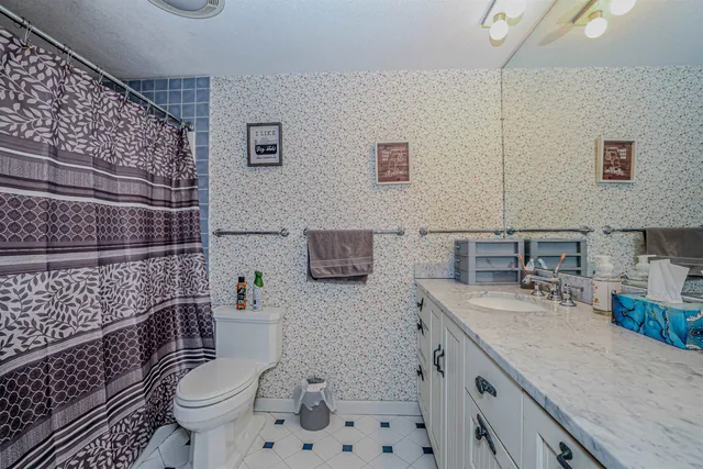 $399,900 | 840 Cove Drive, Grantham, NH 03753