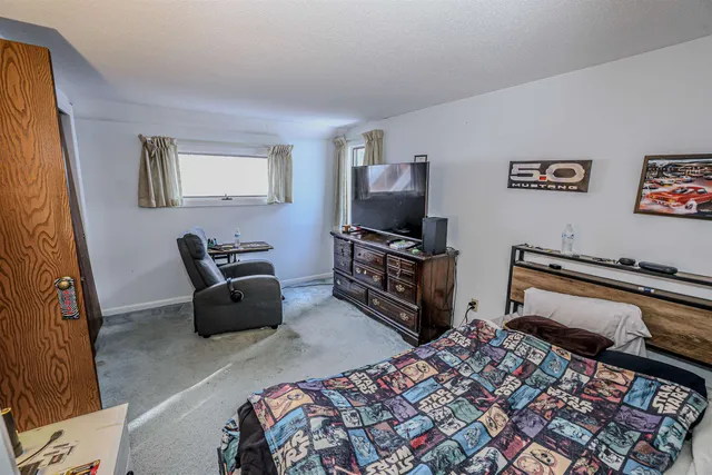 $399,900 | 840 Cove Drive, Grantham, NH 03753