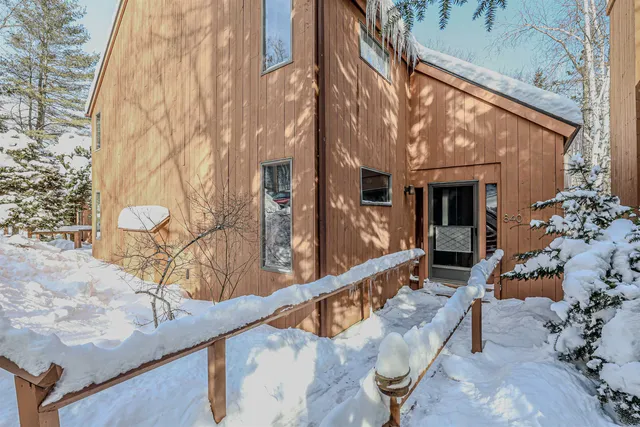 $399,900 | 840 Cove Drive, Grantham, NH 03753