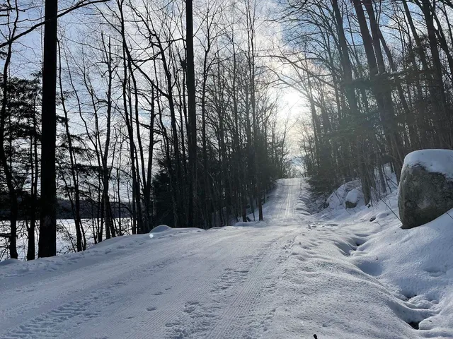 $399,900 | 840 Cove Drive, Grantham, NH 03753