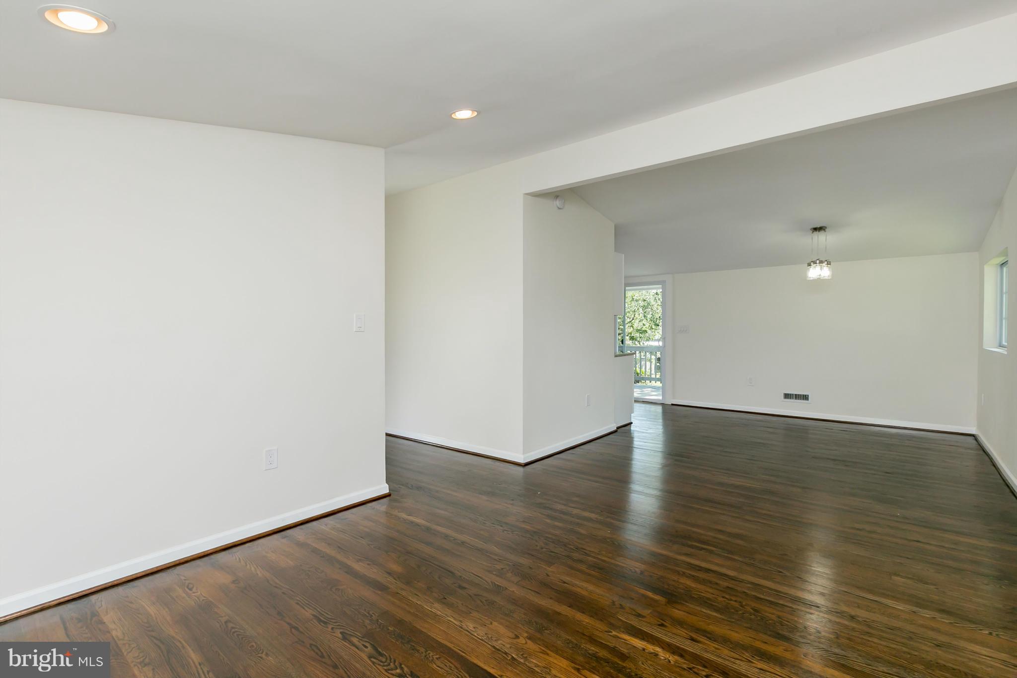 4771 Bonnie Brae Road Baltimore, MD 21208 - Photo 5 of 30 Exterior (General)