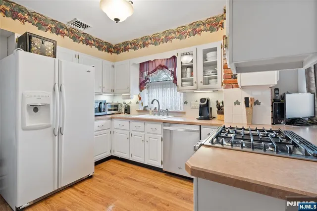 $499,999 | 37 Albert Avenue, Fair Lawn, NJ 07410