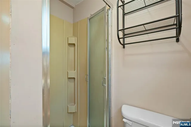 $499,999 | 37 Albert Avenue, Fair Lawn, NJ 07410