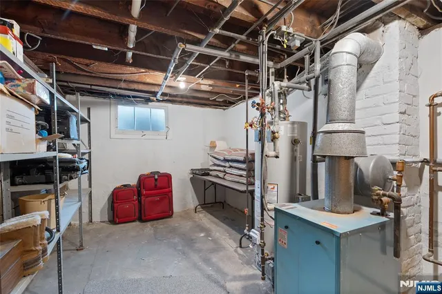 $499,999 | 37 Albert Avenue, Fair Lawn, NJ 07410