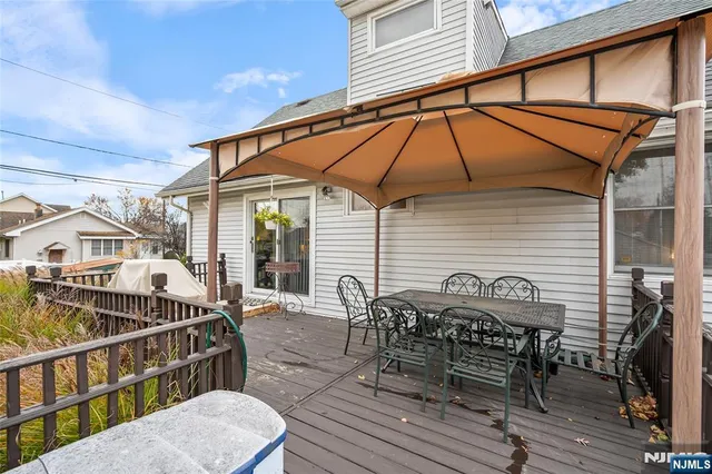 $499,999 | 37 Albert Avenue, Fair Lawn, NJ 07410