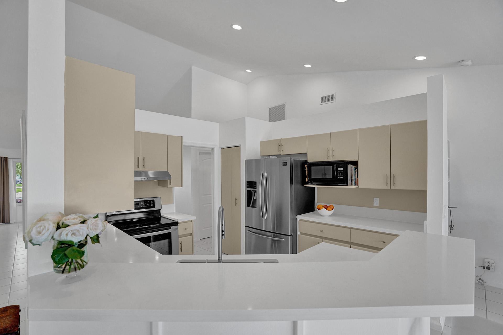 7900 Fairway Trail Boca Raton, FL 33487 - Photo 10 of 85 DSC05897