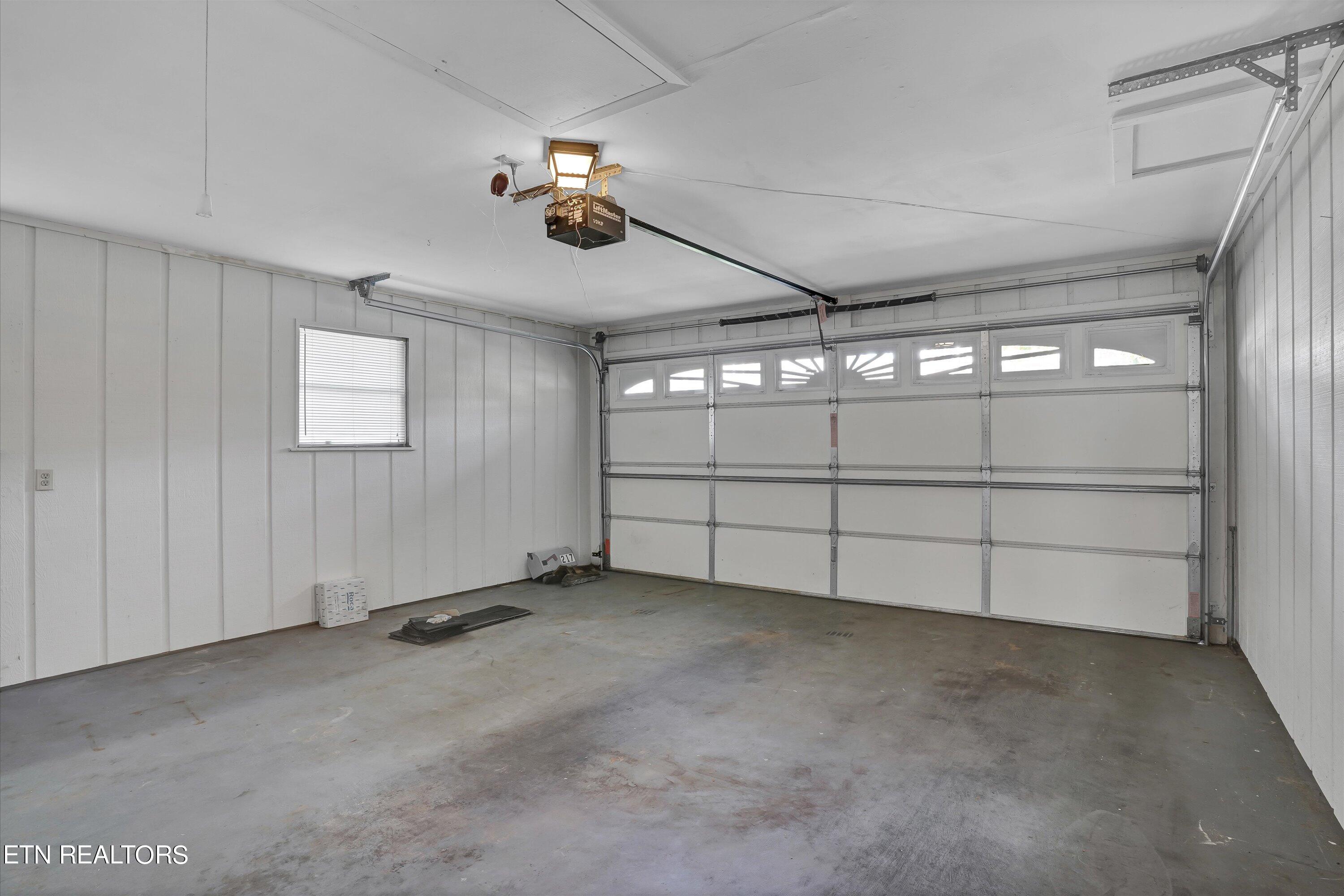 217 Caton Road Sevierville, TN 37862 - Photo 34 of 53 19-217 Caton Rd-18