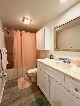 $1,800 | 24 Plantation Drive, Unit 201, Vero Beach, FL 32966