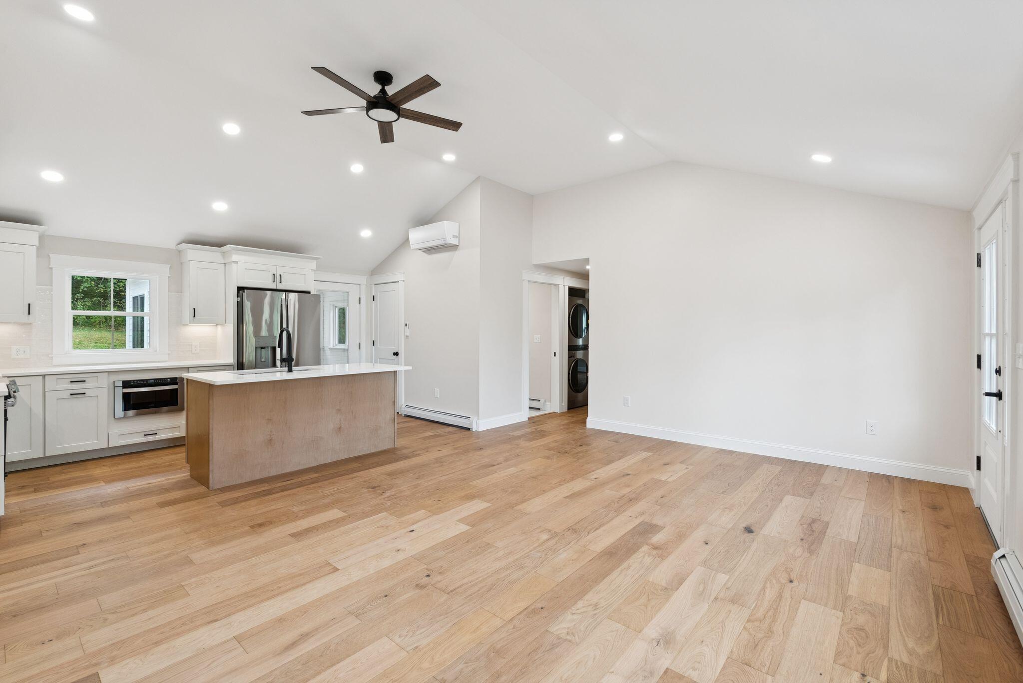 354 Pool Street Biddeford, ME 04005 - Photo 15 of 52 43_DSC07204