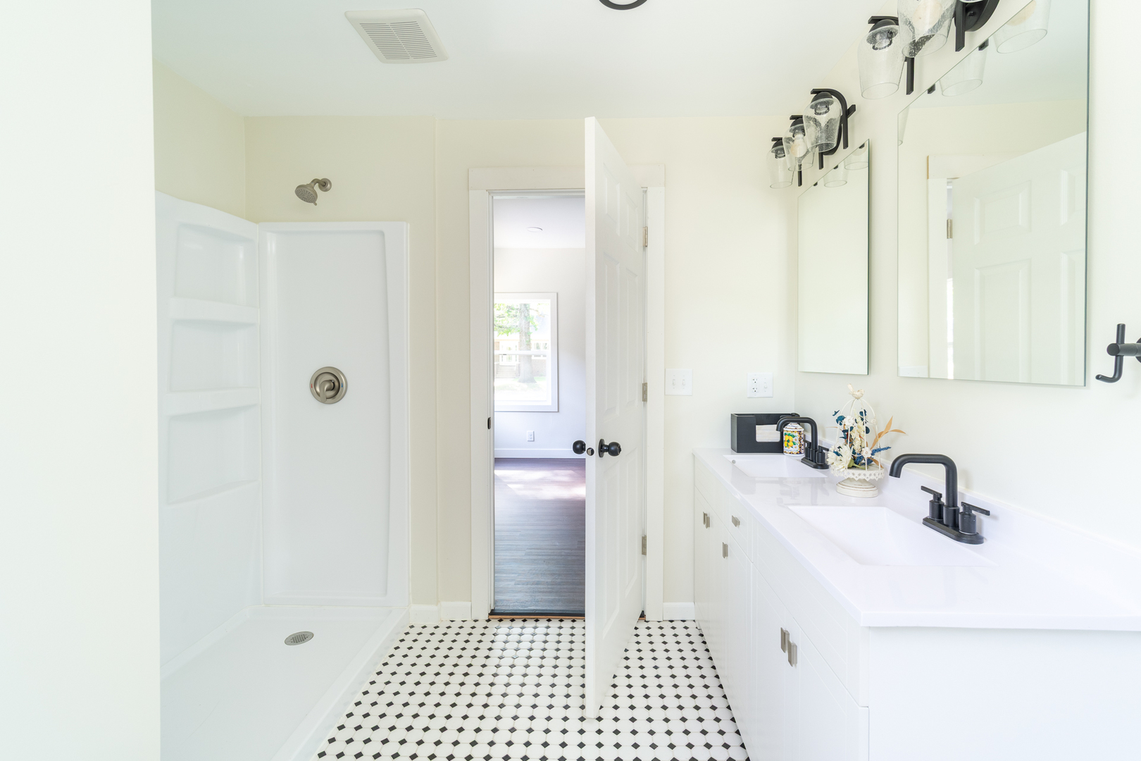 1110 5th Street Mendota, IL 61342 - Photo 14 of 37