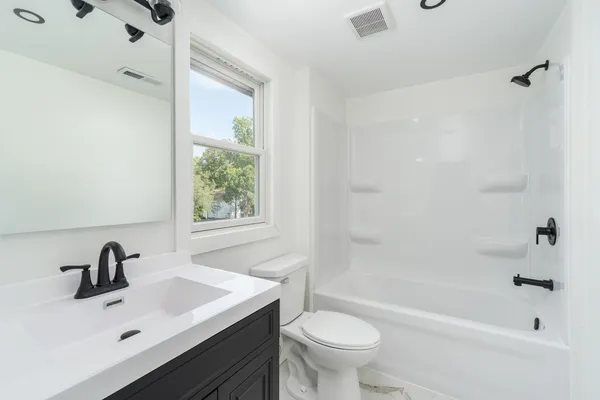 $265,500 | 1110 5th Street, Mendota, IL 61342