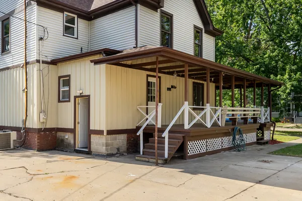 $265,500 | 1110 5th Street, Mendota, IL 61342