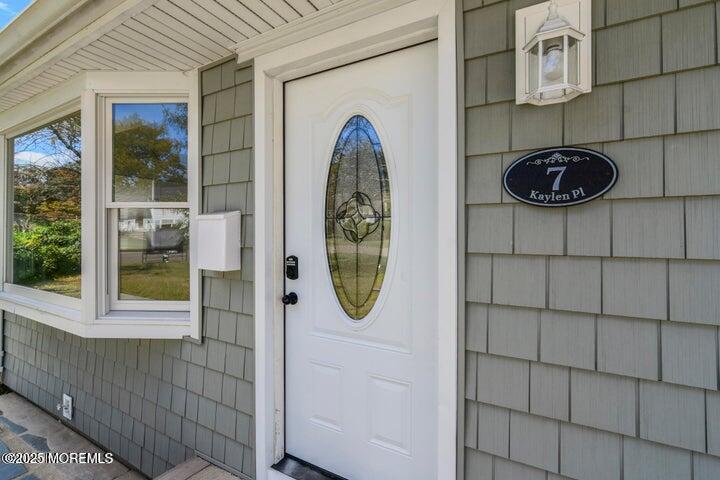 7 Kaylen Place Hazlet, NJ 07730 - Photo 4 of 22 a bathroom with a shower