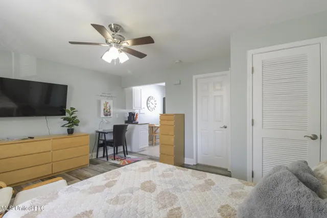 $119,900 | 1664 Beach Boulevard, Unit 43, Biloxi, MS 39531