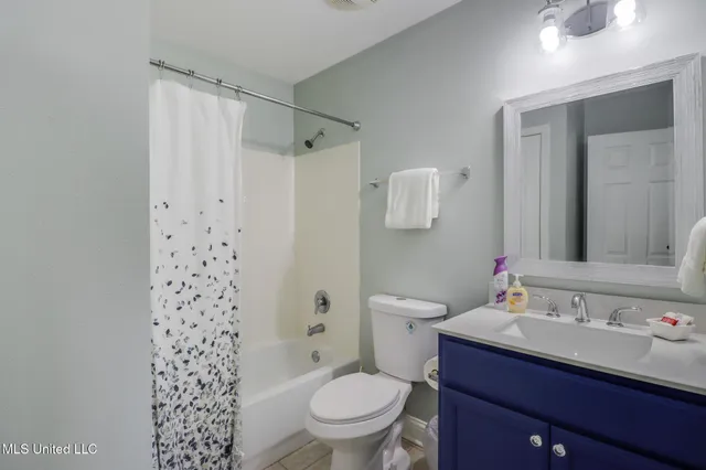 $119,900 | 1664 Beach Boulevard, Unit 43, Biloxi, MS 39531