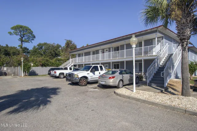 $119,900 | 1664 Beach Boulevard, Unit 43, Biloxi, MS 39531