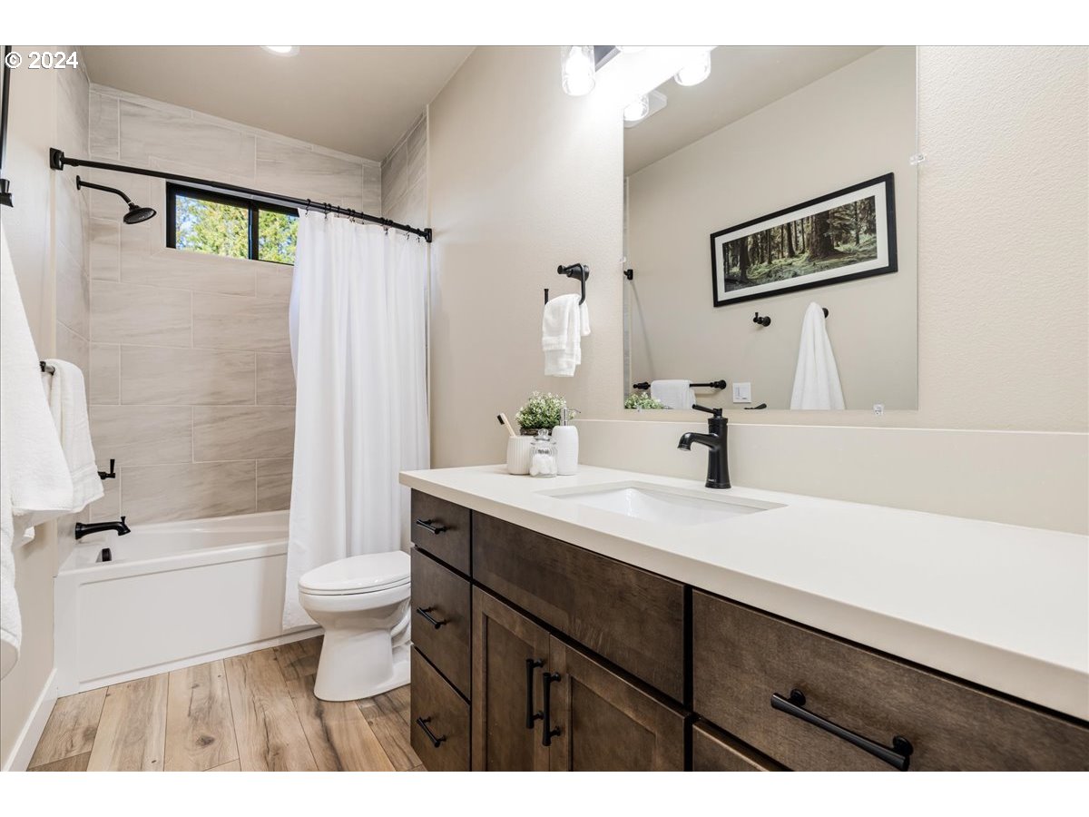 32720 Southeast Moss Hill Road Estacada, OR 97023 - Photo 26 of 48 Gallery Image 26