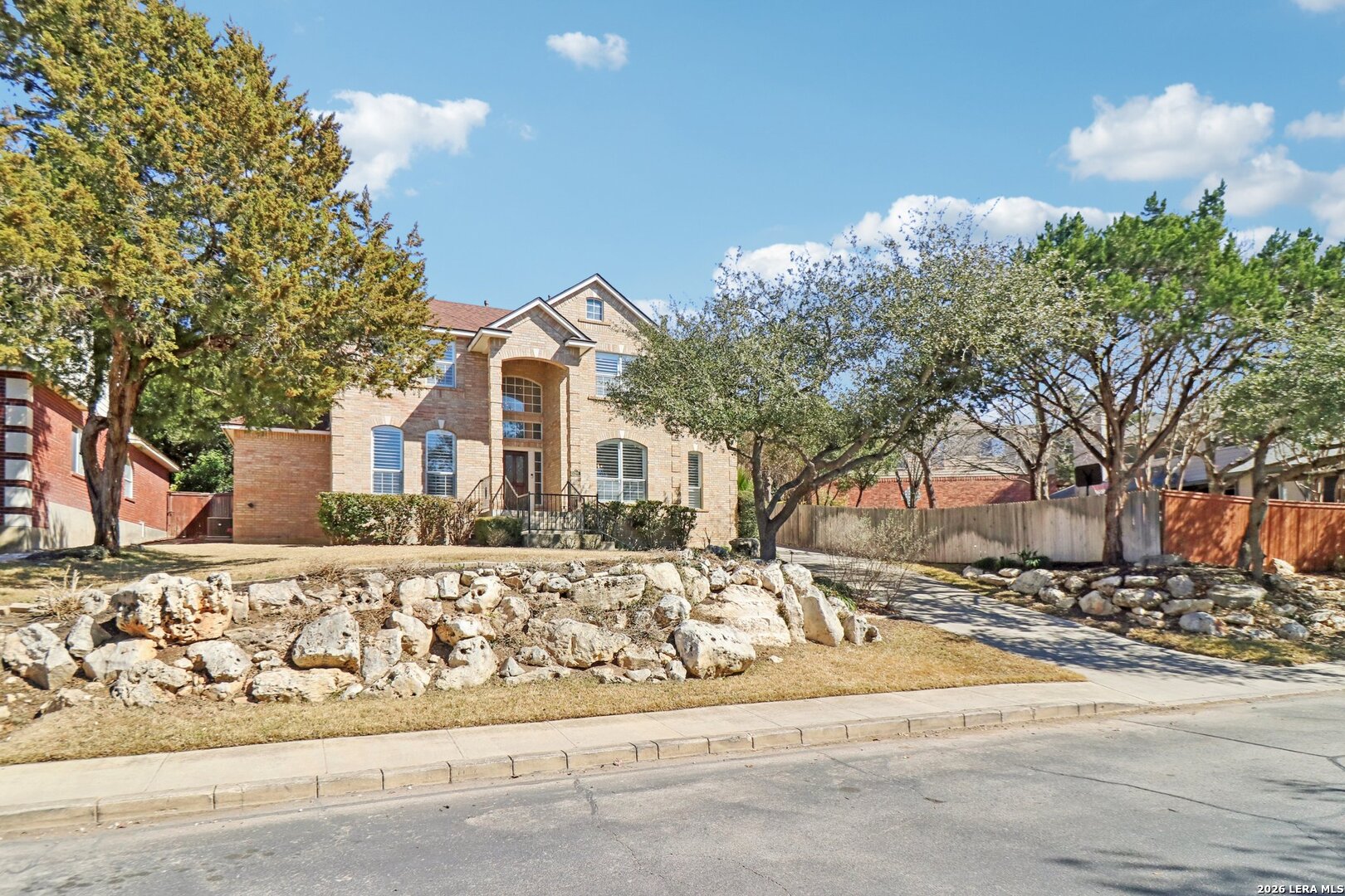 2811 McCaskey Ridge San Antonio, TX 78258 - Photo 4 of 81
