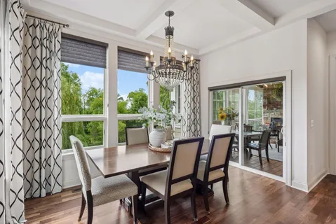 $1,200,000 | 16630 54th Court North, Plymouth, MN 55446