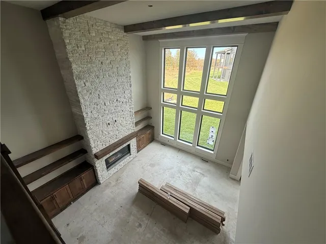 $927,445 | 2531 Northeast Woodland Oaks Circle, Lee's Summit, MO 64086