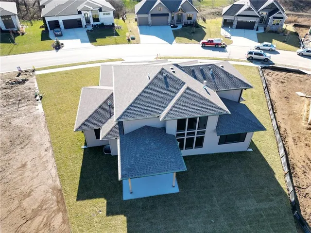 $927,445 | 2531 Northeast Woodland Court, Lee's Summit, MO 64086