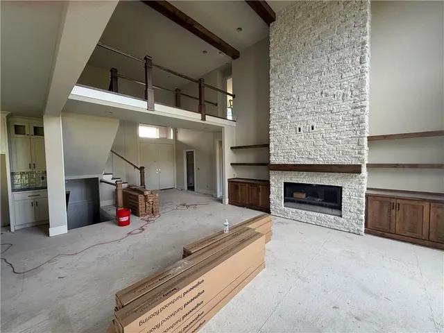 $927,445 | 2531 Northeast Woodland Oaks Circle, Lee's Summit, MO 64086