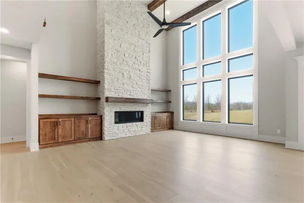 $927,445 | 2531 Northeast Woodland Court, Lee's Summit, MO 64086