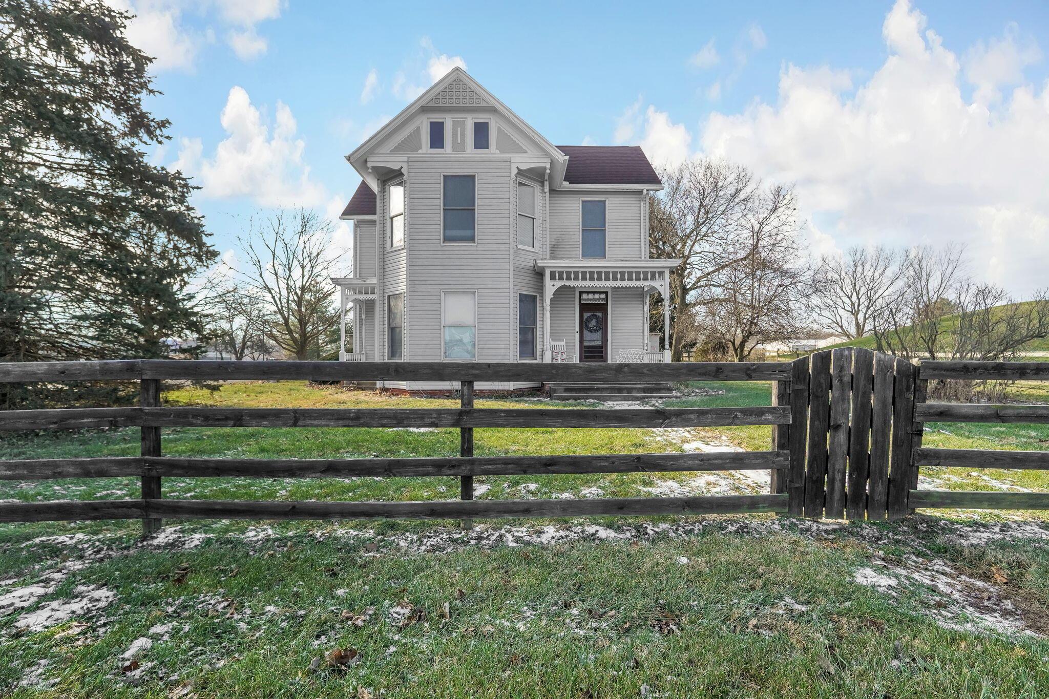 4124 County Road Frankfort, OH 45628 - Photo 2 of 61 1-web-or-mls-4124-co-rd-550