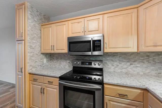 $2,295 | 1200 Nicollet Mall, Unit 218, Minneapolis, MN 55403