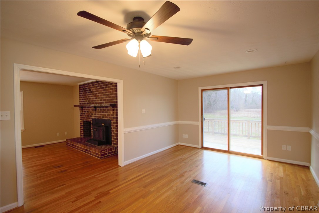 447 Hallieford Road Cobbs Creek, VA 23035 - Photo 7 of 46