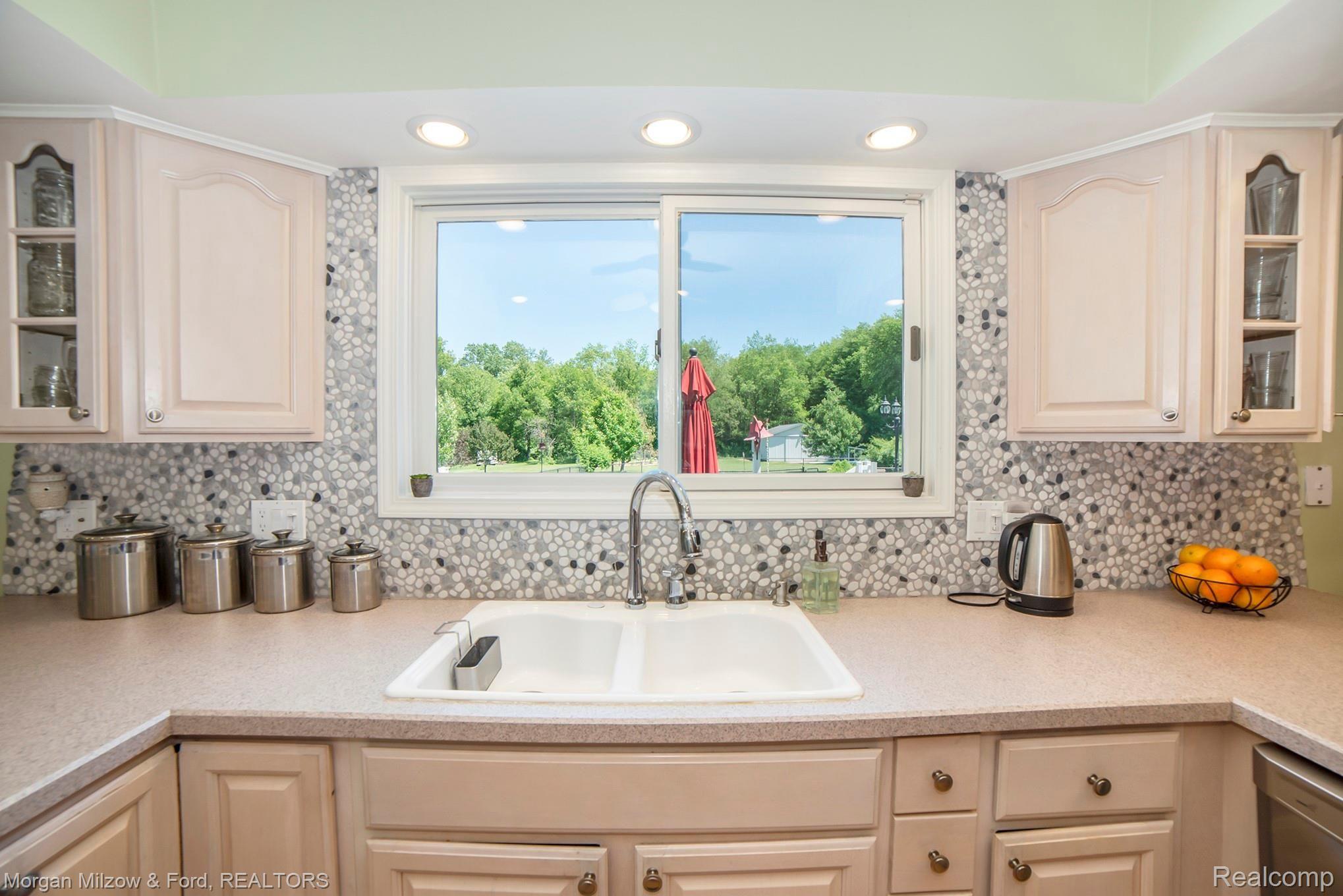 71550 Eldred Road Romeo, MI 48065 - Photo 8 of 56 LGP_2353.jpg