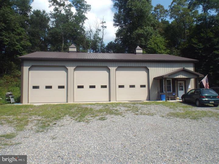 54 County Line Road Pitman, PA 17964 - Photo 9 of 33 Gallery Image 9