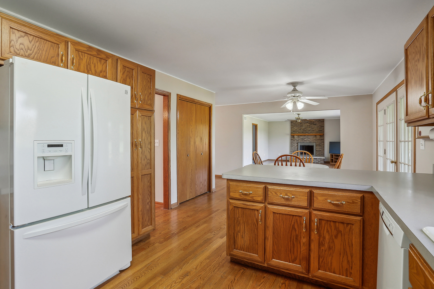 1085 Norwalk Road Lemont, IL 60439 - Photo 20 of 29 Gallery Image 20