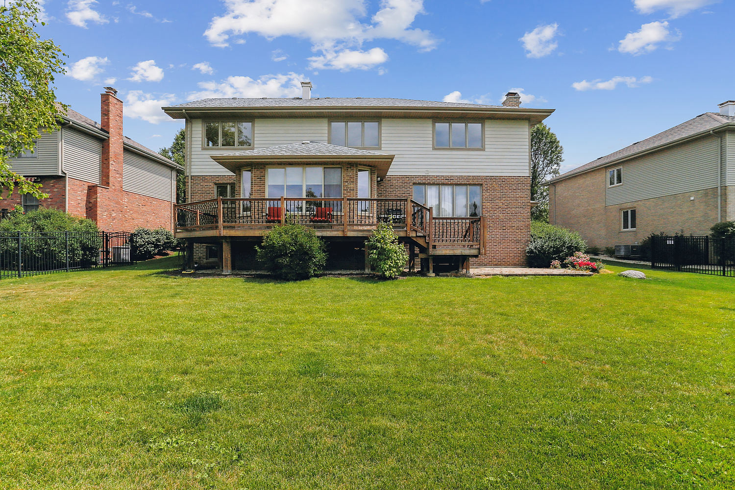1085 Norwalk Road Lemont, IL 60439 - Photo 8 of 29 Gallery Image 8