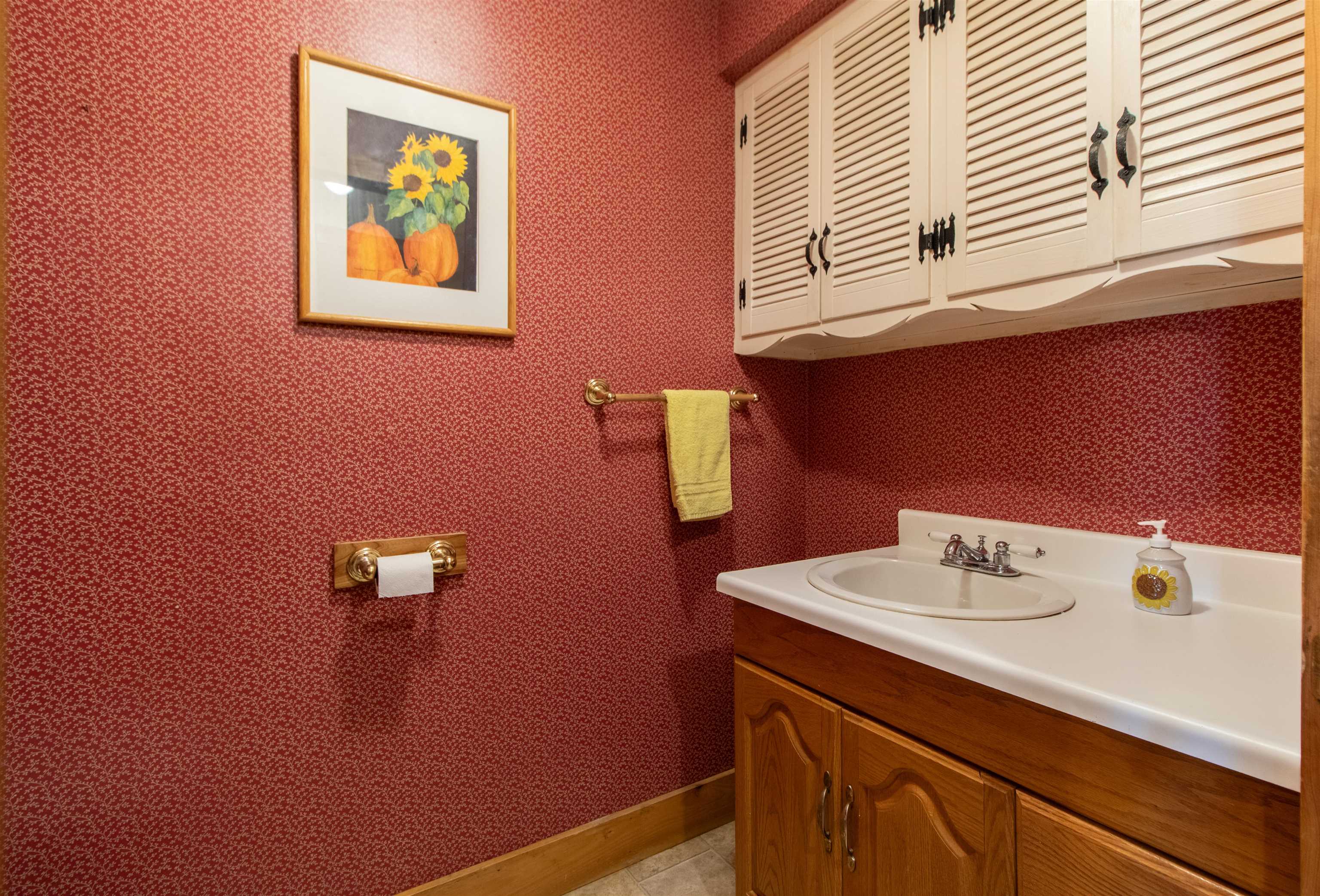 736 Pleasant Street Newport, VT 05855 - Photo 19 of 58