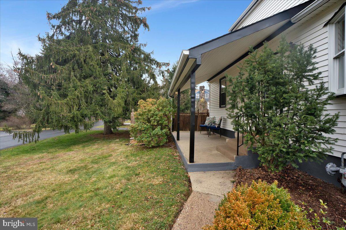 337 Loller Road Hatboro, PA 19040 - Photo 4 of 32 Gallery Image 4