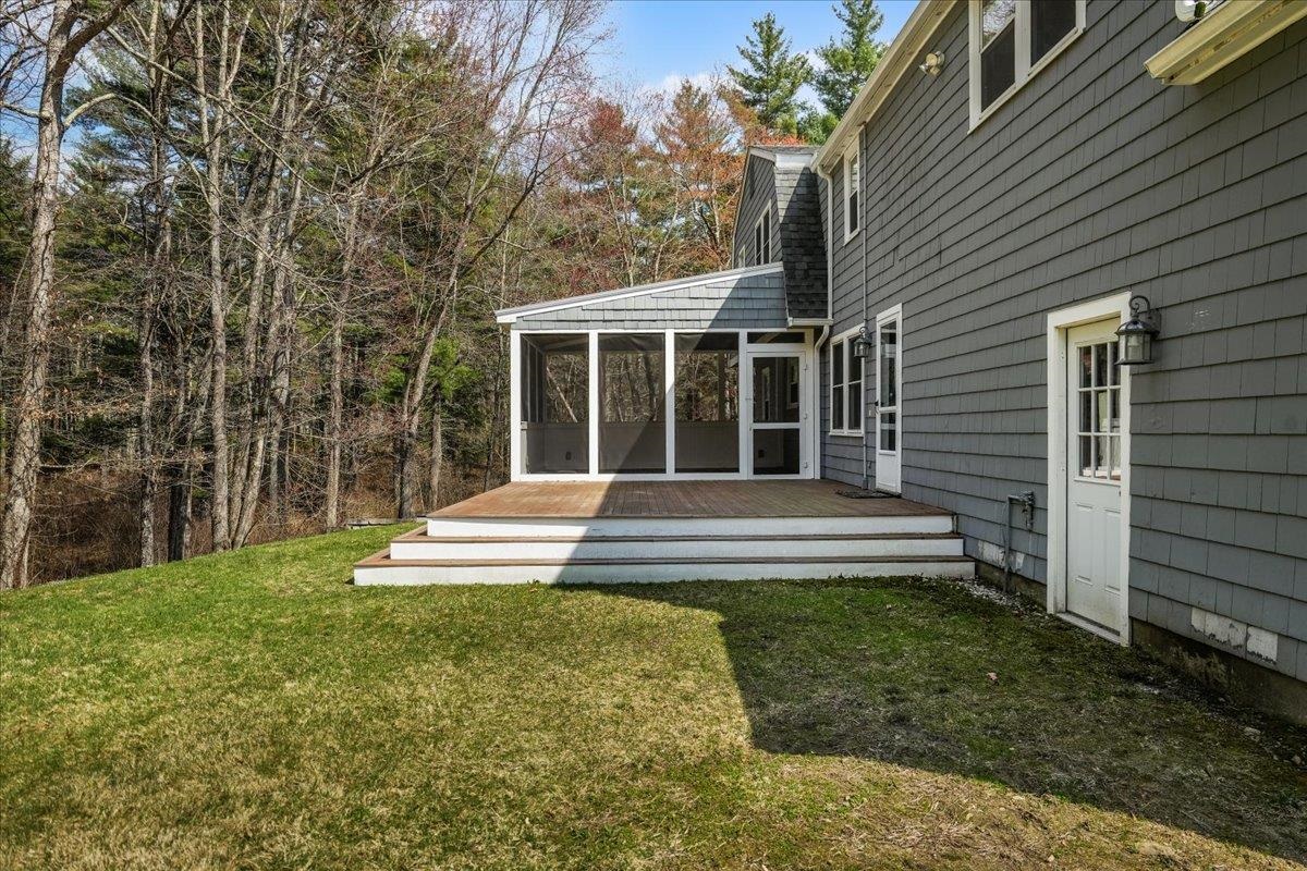 20 French Court Merrimack, NH 03054 - Photo 46 of 49