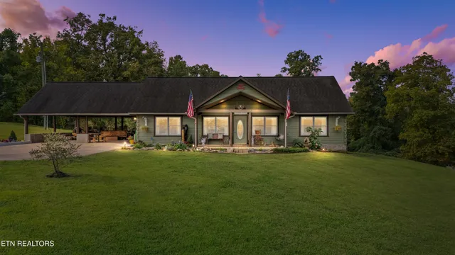 $749,999 | 818 Highway 360, Vonore, TN 37885