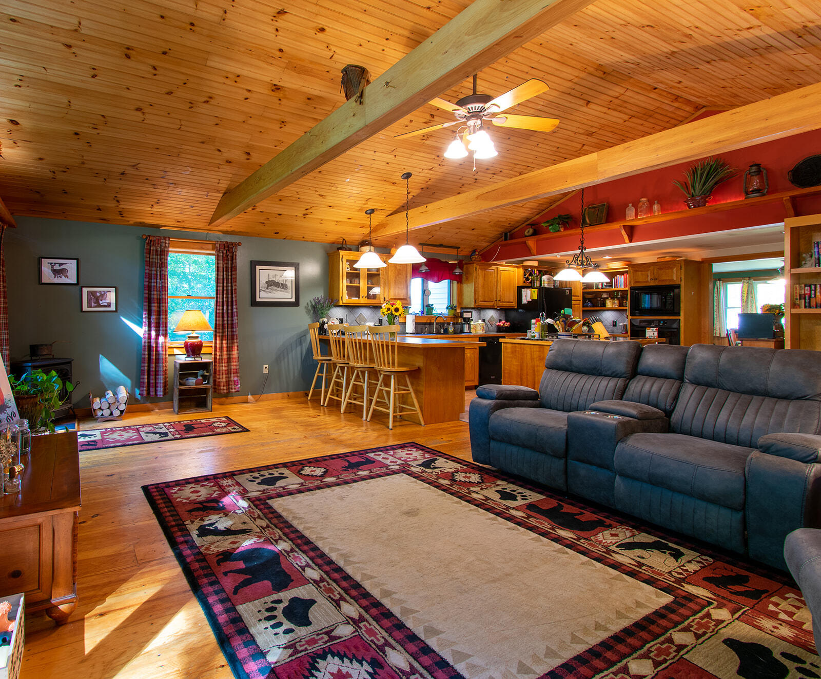 10 Westview Road Wiscasset, ME 04578 - Photo 6 of 25 Living Room(1)