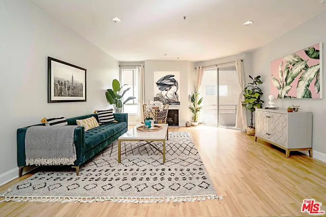 $469,000 | 500 South Berendo Street, Unit 314, Los Angeles, CA 90020