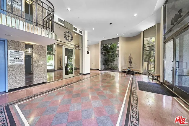 $469,000 | 500 South Berendo Street, Unit 314, Los Angeles, CA 90020