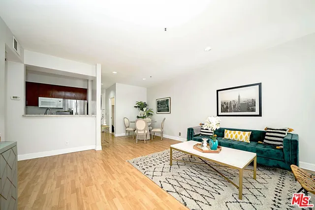 $469,000 | 500 South Berendo Street, Unit 314, Los Angeles, CA 90020