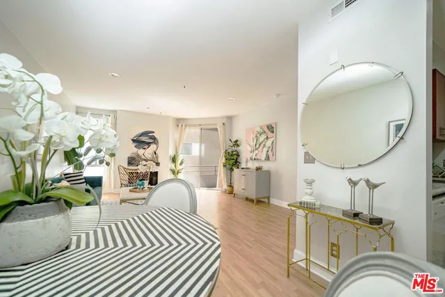 $469,000 | 500 South Berendo Street, Unit 314, Los Angeles, CA 90020