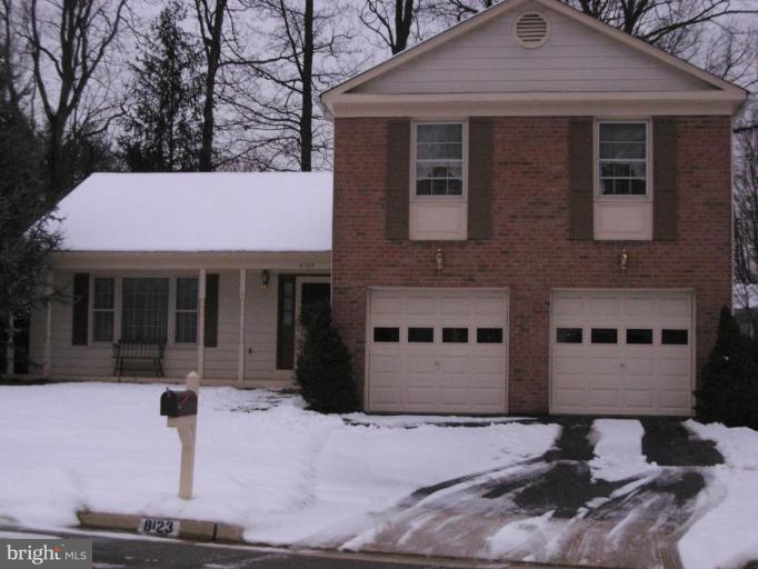 8123 Viola Street Springfield, VA 22152 - Photo 1 of 20 main front door