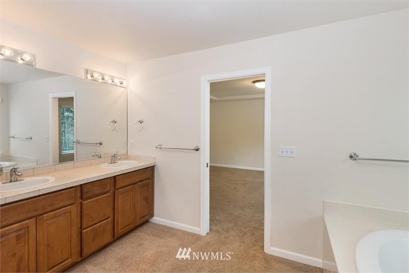 4608 Rutherford Circle Southwest Port Orchard, WA 98367 - Photo 17 of 23 Gallery Image 17