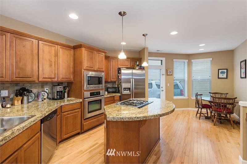 4608 Rutherford Circle Southwest Port Orchard, WA 98367 - Photo 6 of 23 Gallery Image 6