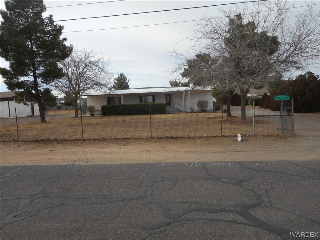 4165 North Stardust Road Kingman, AZ 86409 - Photo 1 of 33 Gallery Image 1