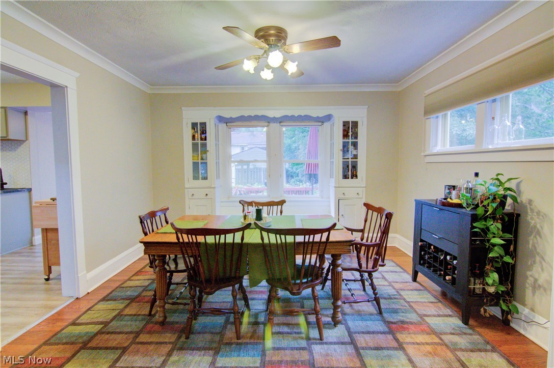 1687 Crest Road Cleveland Heights, OH 44121 - Photo 7 of 35